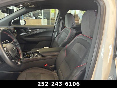 Used 2024 Chevrolet Blazer EV RS AWD/4WD image 10