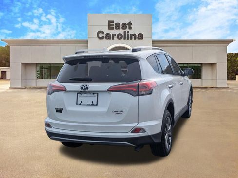 Used 2018 Toyota RAV4 Limited image 3