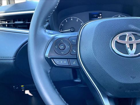 Used 2023 Toyota Corolla Cross LE image 22