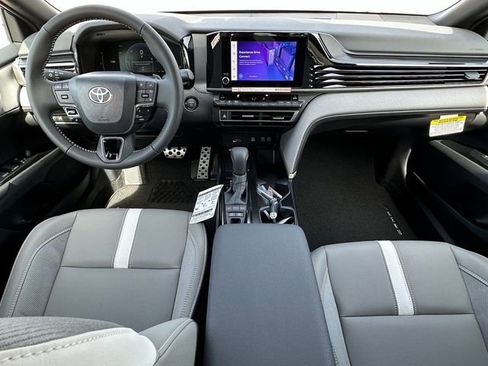 Used 2026 Toyota Camry SE w/ Convenience Package FWD image 10