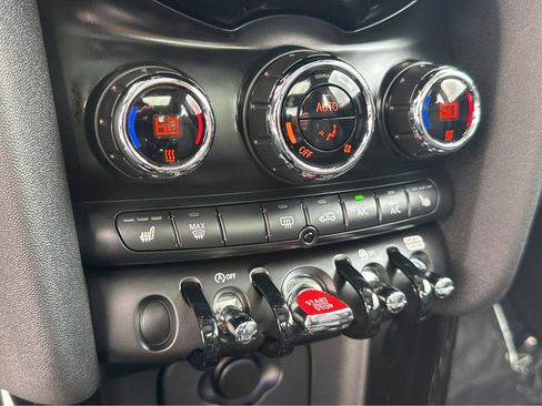 Used 2019 MINI Cooper S FWD image 25
