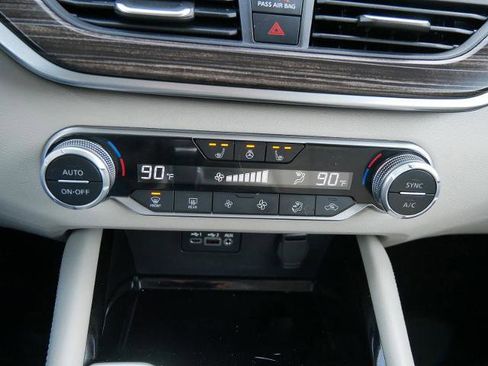 Certified 2020 Nissan Altima 2.5 Platinum image 19