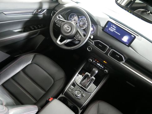 Used 2023 MAZDA CX-5 Carbon Edition image 9