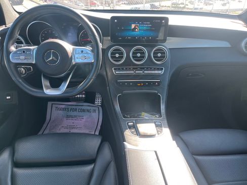 Used 2022 Mercedes-Benz GLC 300 image 6