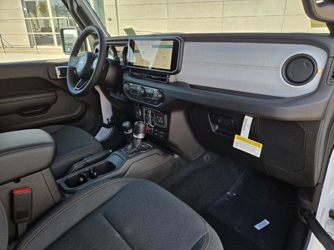 New 2026 Jeep Wrangler Unlimited Sport image 29