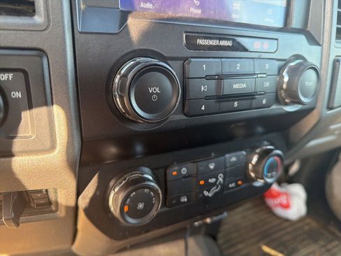 Used 2020 Ford F250 XL image 17