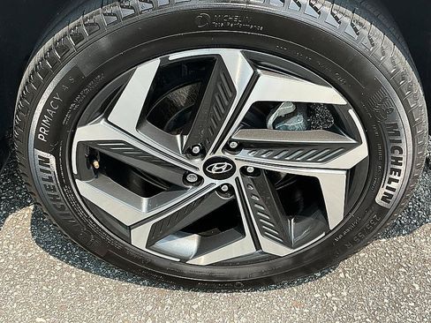 Used 2024 Hyundai Tucson Limited AWD/4WD image 9