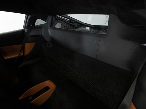 Used 2018 Ferrari 488 GTB image 41