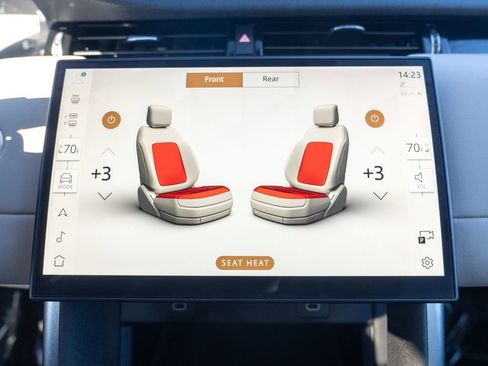 Certified 2024 Land Rover Discovery Sport S image 32