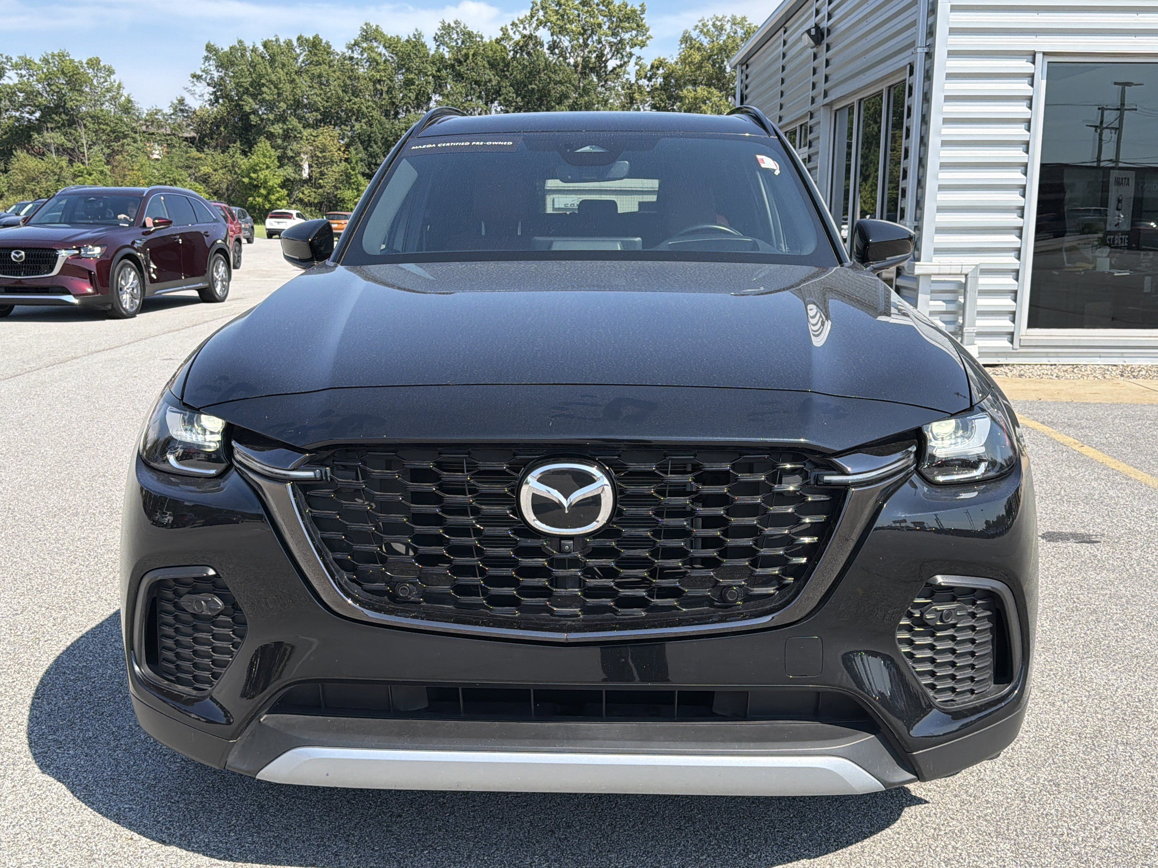Certified 2025 MAZDA CX-70 Plug-In Hybrid w/ Premium Plus AWD/4WD image 8