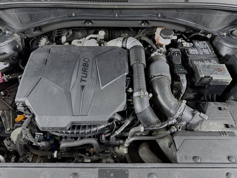 Used 2023 Hyundai Santa Fe Limited image 32