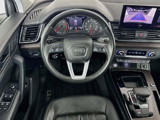 Used 2023 Audi Q5 2.0T Premium w/ Convenience Package AWD/4WD image 14
