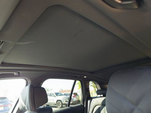 New 2026 BMW X5 xDrive40i w/ Climate Comfort Package image 16