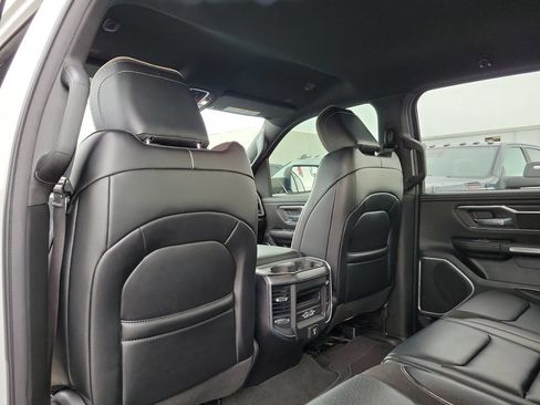 Used 2023 RAM 1500 Laramie RWD image 18