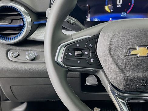 New 2026 Chevrolet Trax LT w/ Driver Confidence Package image 10