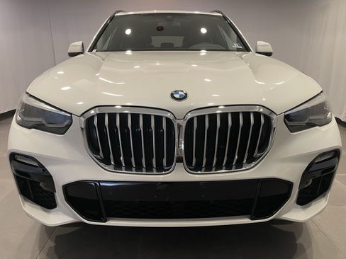 Used 2020 BMW X5 xDrive40i w/ M Sport Package AWD/4WD image 2