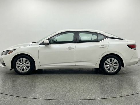 Used 2025 Nissan Sentra S image 5