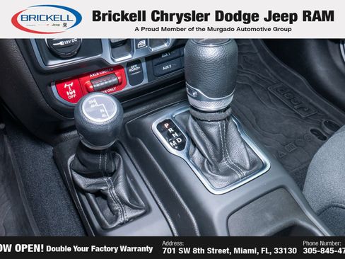 Used 2025 Jeep Gladiator Sport AWD/4WD image 30
