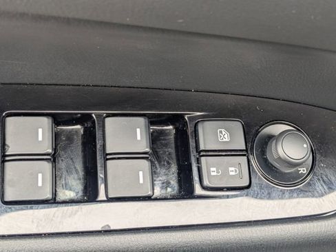 Used 2025 MAZDA CX-5 AWD 2.5 S w/ Select Package image 12