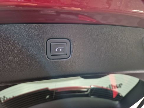 New 2026 Chevrolet Blazer LT w/ Convenience Package AWD/4WD image 24