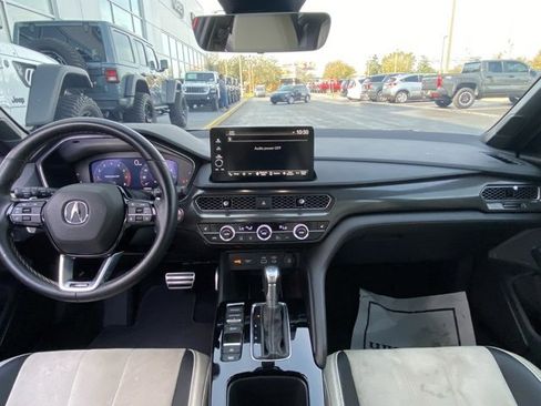 Used 2023 Acura Integra A-Spec image 15