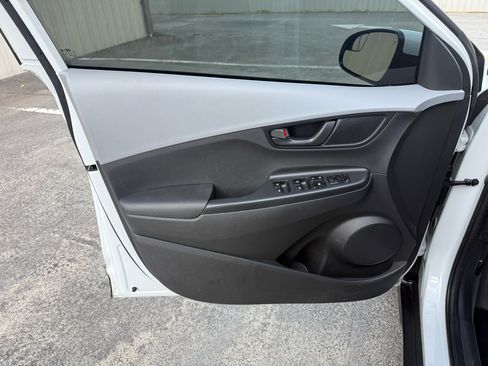 Used 2020 Hyundai Kona SE image 20