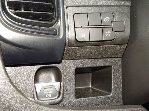 Used 2023 RAM ProMaster 2500 image 17