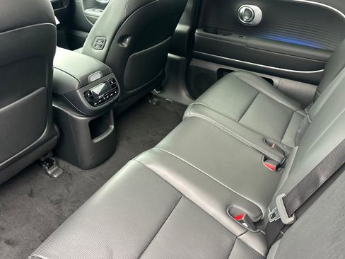 New 2026 Hyundai Ioniq 9 SEL image 9