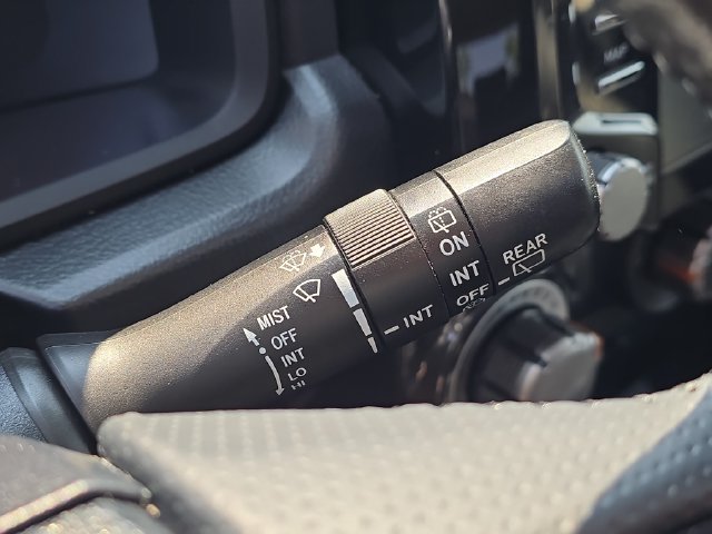 Used 2020 Toyota 4Runner TRD Off-Road Premium w/ Moonroof Package AWD/4WD image 15