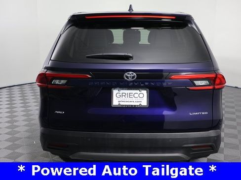 Used 2024 Toyota Grand Highlander Limited image 7