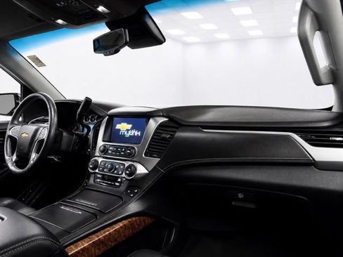 Used 2015 Chevrolet Tahoe LTZ AWD/4WD image 27