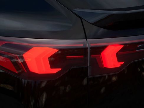 New 2026 BMW X2 xDrive28i w/ Technology Package AWD/4WD image 31