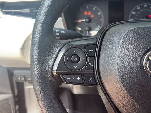 Used 2024 Toyota Corolla LE FWD image 18