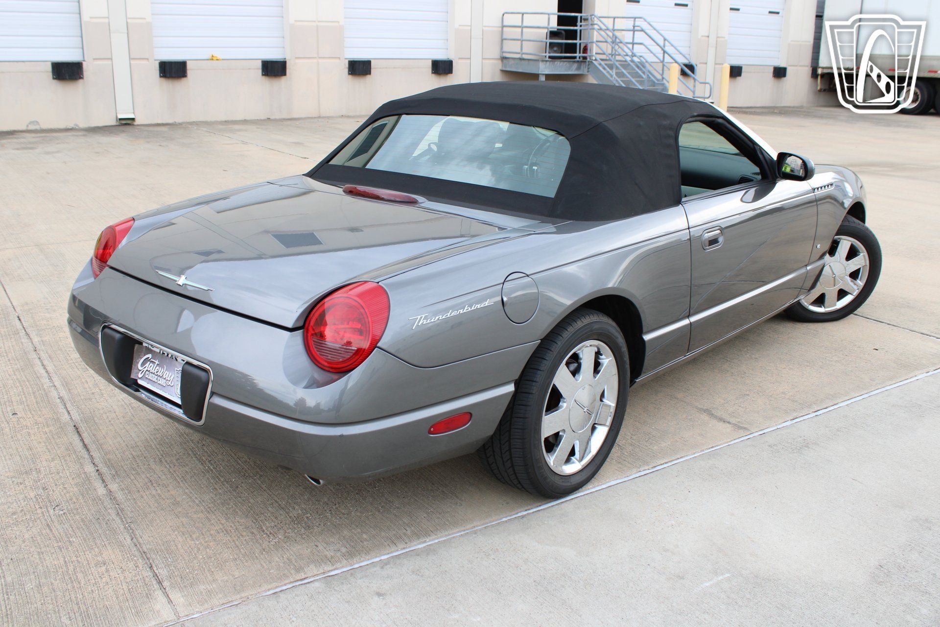 Used 2003 Ford Thunderbird RWD image 35