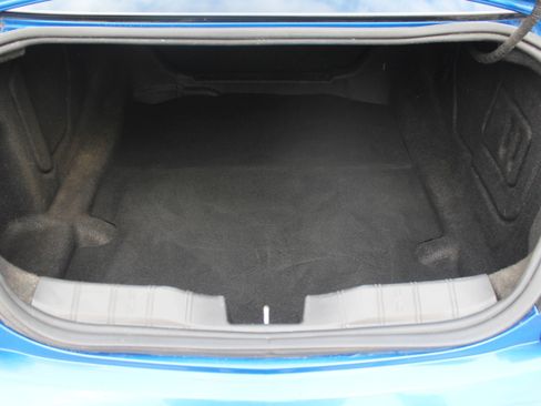 Used 2017 Chevrolet Camaro LT w/ RS Package image 6