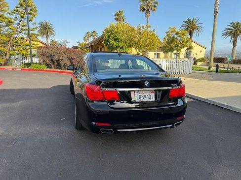Used 2009 BMW 750i RWD image 7