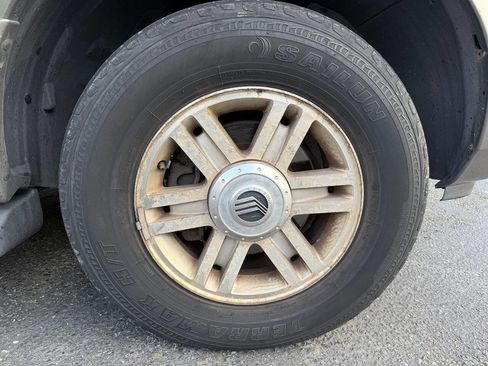 Used 2002 Mercury Mountaineer AWD image 27