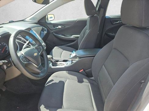 Used 2023 Chevrolet Malibu RS FWD image 15