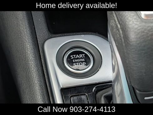 Used 2025 Nissan Sentra SV FWD image 17
