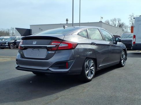 Used 2018 Honda Clarity Plug-In Hybrid image 5