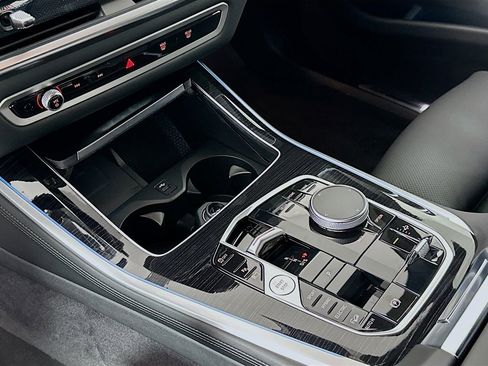 Certified 2026 BMW X5 xDrive50e image 17