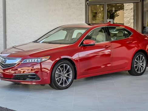 Used 2017 Acura TLX V6 w/ Technology Package FWD image 6