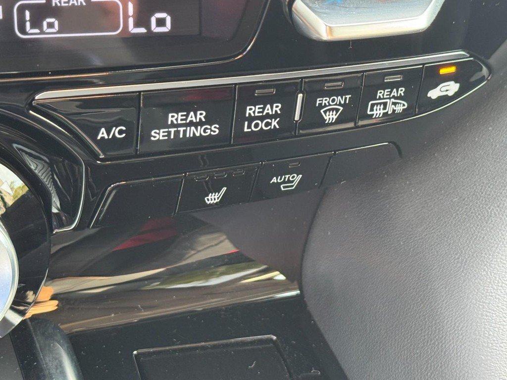 Certified 2026 Acura MDX w/ Technology Package AWD/4WD image 29