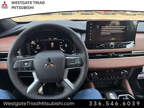 New 2026 Mitsubishi Outlander SEL FWD image 13