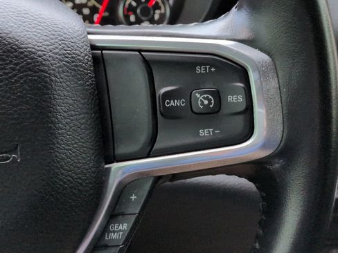 Used 2023 RAM 1500 Laramie RWD image 31