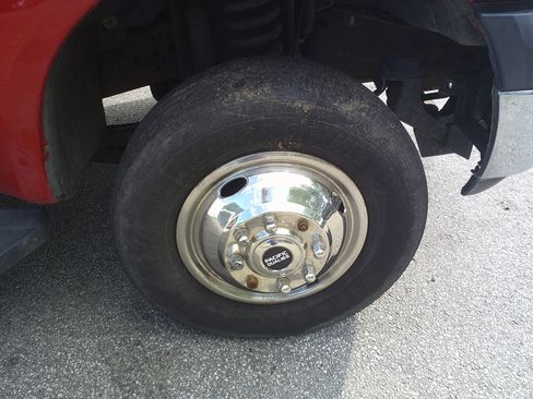 Used 2006 Ford F350 XL AWD/4WD image 21
