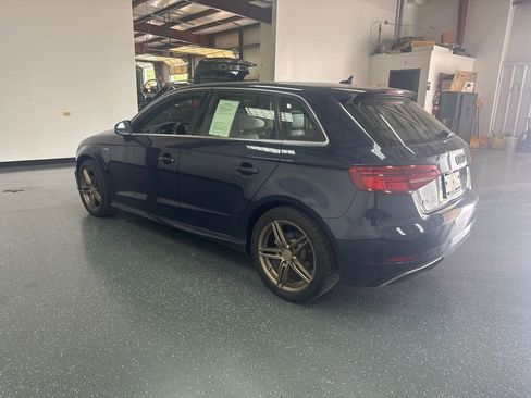 Used 2018 Audi A3 e-tron Premium Plus w/ Premium Plus Package image 6
