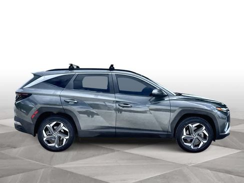 Used 2022 Hyundai Tucson SEL w/ Cargo Package AWD/4WD image 3
