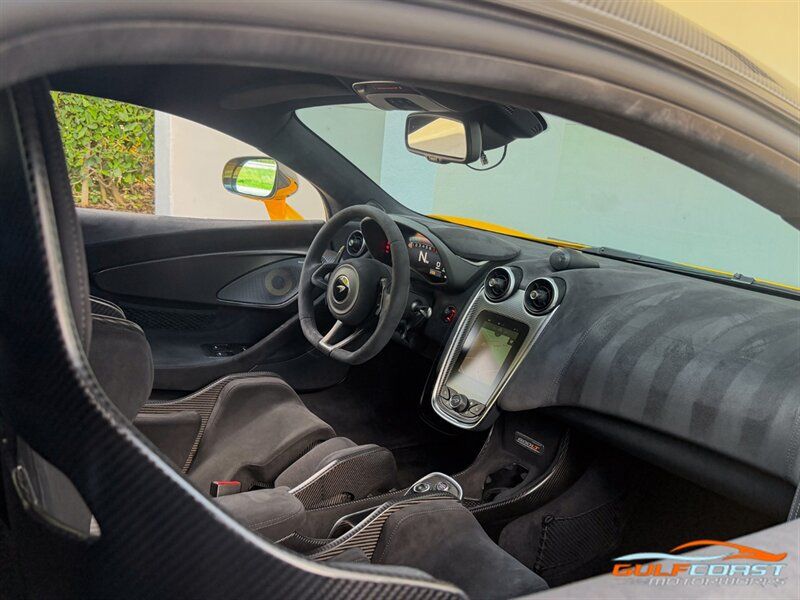 Used 2019 McLaren 600LT RWD image 28