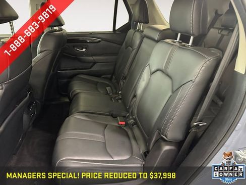 Used 2024 Honda Pilot Touring image 23